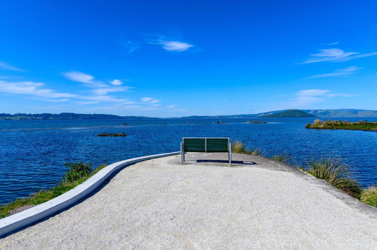 Ngongotaha Lakeside Lodge Kültér fotó